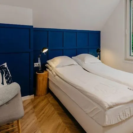 Large Home, Sauna, Jacuzzi 度假居