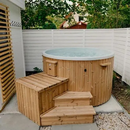 Large Home, Sauna, Jacuzzi 度假居 科帕利诺